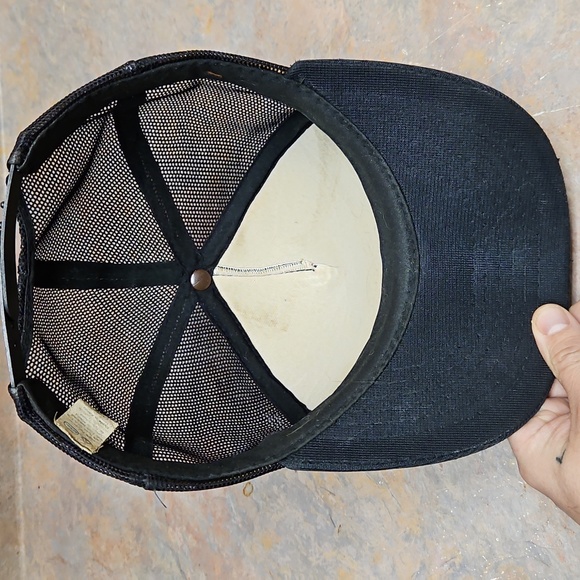 Black and Gold Trucker Hat - Picture 5 of 5